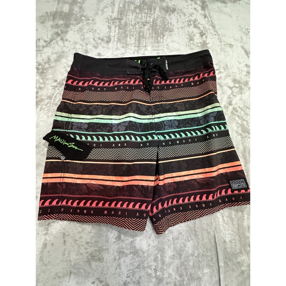 Maui and Sons Black Shark 4 Way Stretch Swim Board Shorts, Men's Size 38 Pocket‎